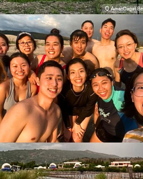 A happy group of guests at AmanDagat Beach Resort